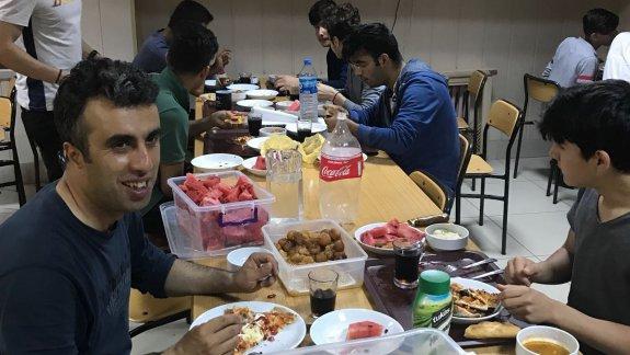 Pazar Anadolu İmam Hatip Lisesinden Pizza Şenliği