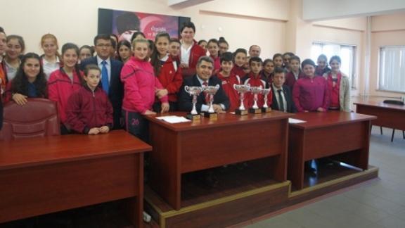 Ahmet Tahtakılıç Ortaokulu´nun Altın Çocuklarından Ziyaret